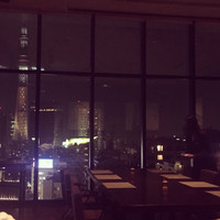 R restaurant & bar - 