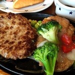 ステーキのどん 門真店 - ハンバーグ＆チキン野菜あんかけソース。