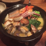 ベルトラン ラーシェ ル ブルターニュ 神楽坂 - 魚介の煮込み