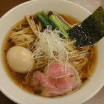 麺処 有彩 - 「鶏だし醤油らぁめん」です。