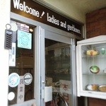 喫茶 軽食 エフ・ビイ・アイ - 