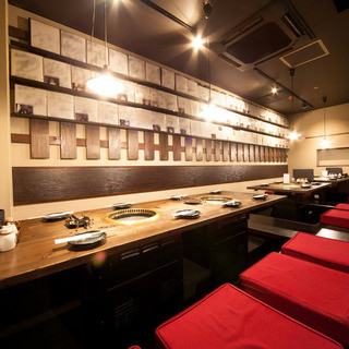 [Must-see for secretaries] 5 seconds walk from Kitashinchi Station Exit 11-23 x Horigotatsu seats