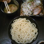 五大洲 草津西口店 - 肉野菜のつけ麺