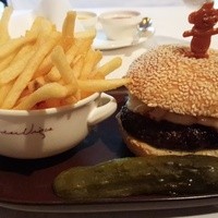 トレーダーヴィックス東京 - マッシュルームバーガー