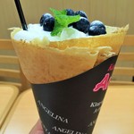 クレープ＆ジェラート アンジェリーナ - 生クリーム５倍