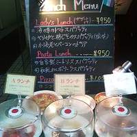 ニコラス 新橋店 - ニコラスの店頭ランチ看板
