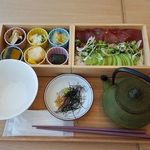 小割烹おはし あきはばらりびんぐ - マグロとアボカドのひつまぶし仕立て定食！
      Set meal : Hitsumabushi of Tuna and avocado!!