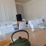 小割烹おはし あきはばらりびんぐ - 店内は広々してて清潔感があります！
      There has a feeling of cleanliness and spacious!!