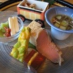 京懐石 美濃吉 - 前菜：季節の彩り盛合わせ