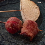 Nekodono - 【トマト巻き】￥150  【玉ネギ】￥100