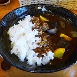 洋食屋くく - カレー　茄子とズッキーニ
