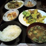 Shara - ランチ_700円