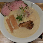 特製鶏とろみそば 830円