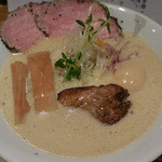 特製鶏とろみそば 830円