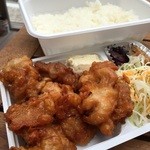 金魚鉢 - 唐揚げタルタル650円