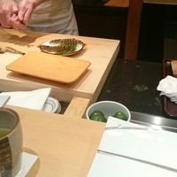 銀座 久兵衛 銀座本店 - 綺麗な調理場
