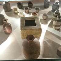 銀座 久兵衛 銀座本店 - ロビーの魯山人ギャラリー