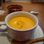 オステリア・ウーゴ - 京人参のポタージュ