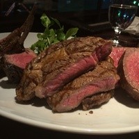 ワカヌイ グリル ダイニング バー 東京 - 