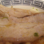 赤湯ラーメン 龍上海 - チャーシュー　アップ！          27.7.16