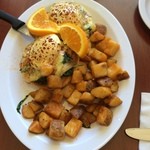 Eggs 'n Things - エッグベネディクト