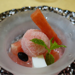 トゥ・ラ・ジョア - 