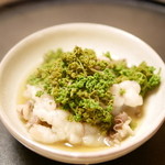 と村 - 青森県産月の輪熊のしゃぶしゃぶ、丹波の花山椒を散らして...