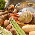 Bettei - 漁港や市場より四季折々の新鮮食材を