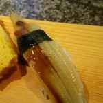 Kaitenzushi Sen - Aランチ840円の握りの一部