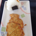 たかのはし - とり天１００円 とオニギリ１００円