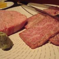 焼肉チャンピオン ペントハウス - とも三角とざぶとん