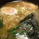 自家製熟成麺 吉岡 - 超濃厚な魚介スープ。もう、ある程度ウマイことは、写真で伝わりませんか？