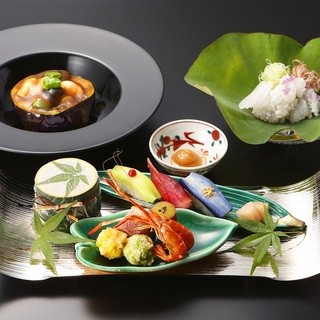 天守 会席 全8品 彩り豊かな強肴など 季節を感じて頂ける会席 隨縁亭 ホテルモントレ ラ スール大阪 ずいえんてい 京橋 懐石 会席料理 食べログ