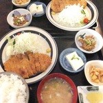 辰ちゃん  - とんかっ定食　８５０円　２人分　【　２０１５年７月　】