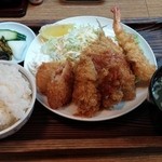 すえひろ - B）フライ定食 ＋ エビフライ（単品注文）
