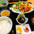 厨房三菜膳 - 料理写真:鶏のから揚げサルサソース定食 800円
