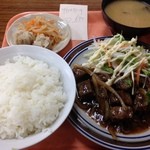 大学食堂 - 一口ステーキ定食