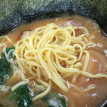 横浜ラーメン　味王 - 増田製麺