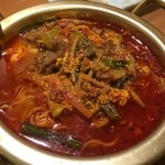 焼肉 グルマンズいとう - 【2015年06月】ユッケジャンラーメンを上から。