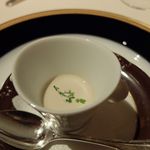 アピシウス - ウニのフラン