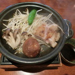 四季彩 - 「紀州うめ鶏陶板焼き弁当」の陶板焼き。自家製のタレが、、、超～美味しいお味！！！