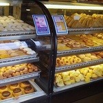 PAALAA KAI BAKERY - 他にも沢山パンが有ります。