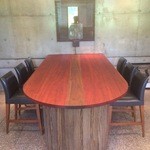 コーヒー ワークス ラボ - 大きなテーブルもあります。