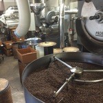 コーヒー ワークス ラボ - 焙煎室はホットのみです。