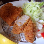 中華食堂 くろ - 2015.7　ぶ厚いです♪