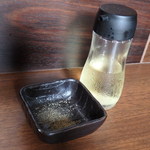 中華食堂 くろ - 2015.7　黒コショーと酢