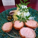 epais 関目高殿店 - 本日の特撰ヘレカツ 鹿児島産茶美豚 シャトーブリアン