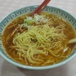 ふくりゅう軒 - 『純鶏ラーメン（カラシニンニク入）』麺を上に上げました。