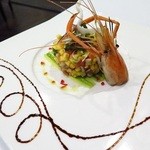 Bistro Sông Vie - 前菜（Shrimp　Tartar）