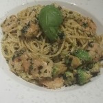 カゼウス - 海老とアボカドのジェノベーゼ